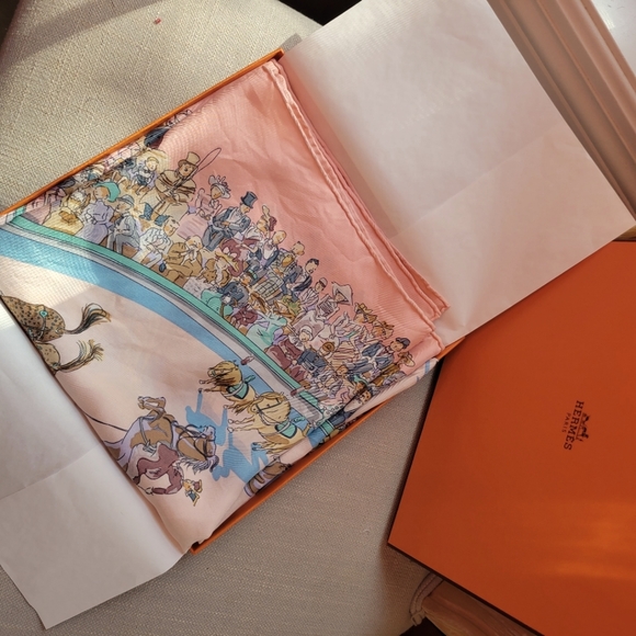 Vintage HERMÈS Cirque Molier silk scarf - Picture 11 of 11